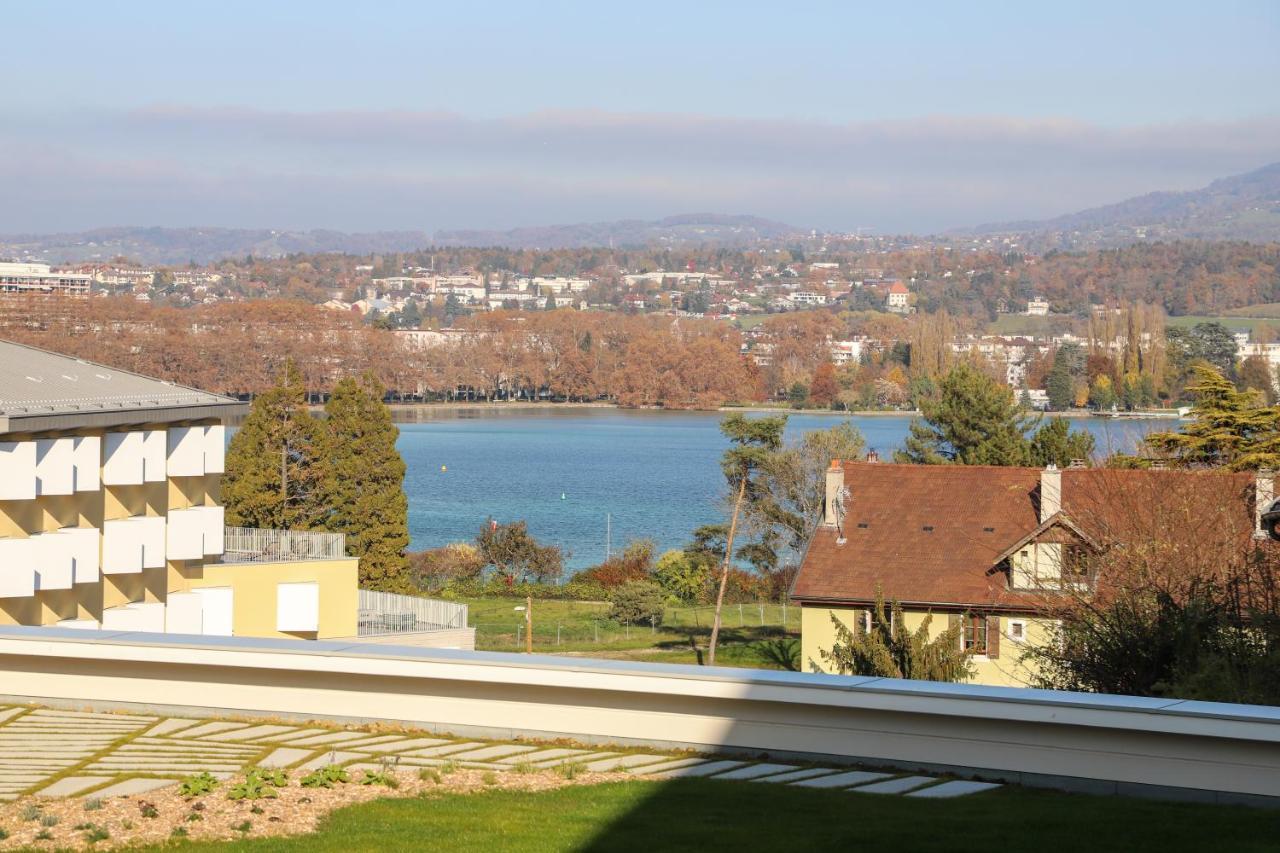Le Lac Au Bout De La Rue - Garage Et Balcon A Deux Pas Du Centre Annecy Luaran gambar